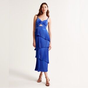 A&F Giselle Pleated Tiered Maxi Dress Worn once for 2 hours